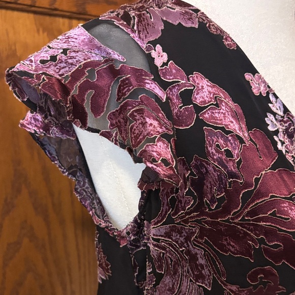 White House Black Market Purple and Pink Floral Dress - size 2 - Picture 6 of 13